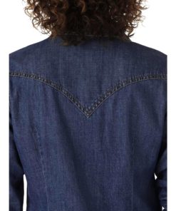 View 4 of 4 Wrangler Women's Retro Long Sleeve Western Snap Shirt in Dark Denim