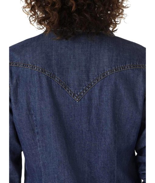 View 4 of 4 Wrangler Women's Retro Long Sleeve Western Snap Shirt in Dark Denim