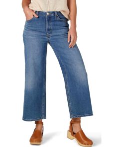 View 1 of 6 Lee High-Rise Relaxed Fit A Line Crop Jean in Watchet